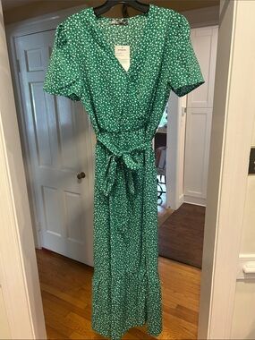 NWT Green Floral Maxi Dress with Waist Tie